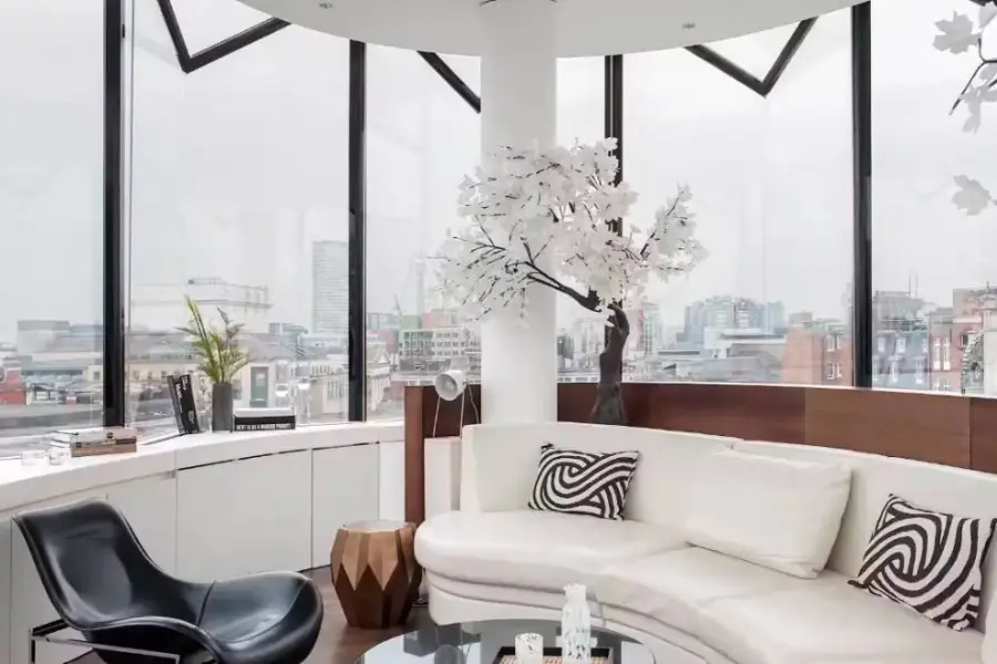 The Skyline Luxe Penthouse in Covent Garden